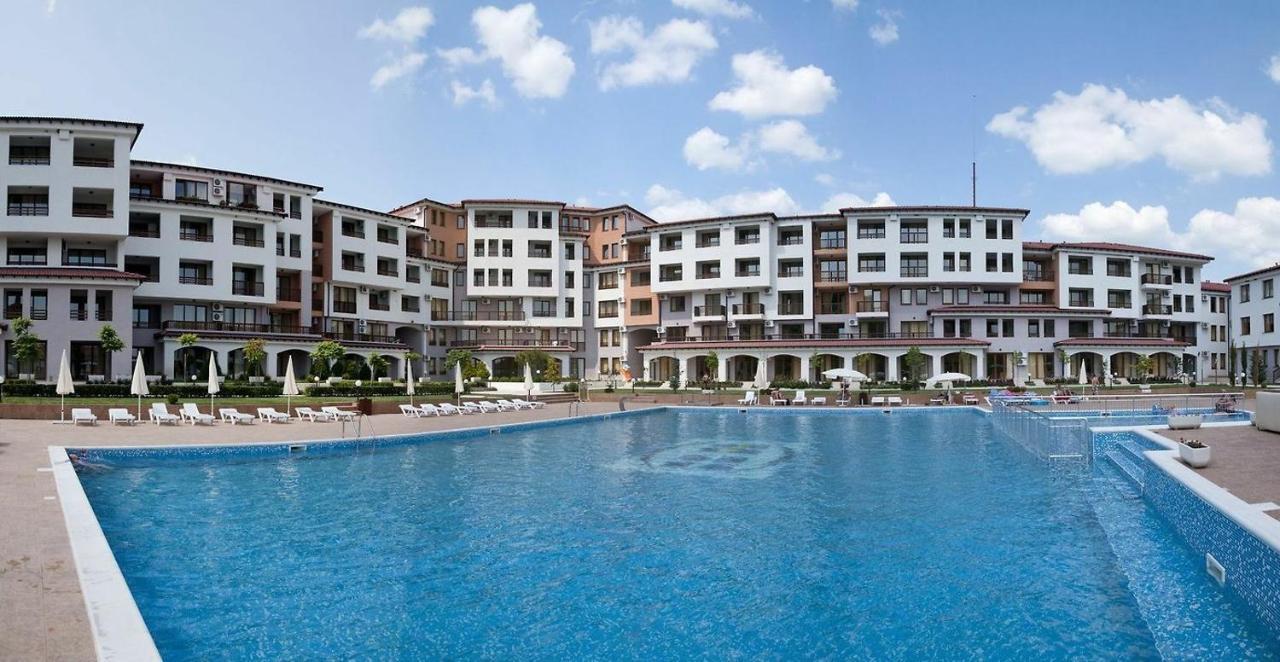 Harmony Hills Poseidon Apartment Rogachevo Luaran gambar