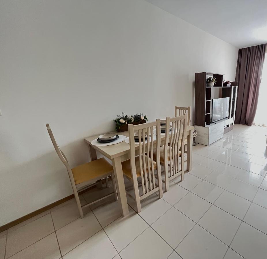 Harmony Hills Poseidon Apartment Rogachevo Luaran gambar