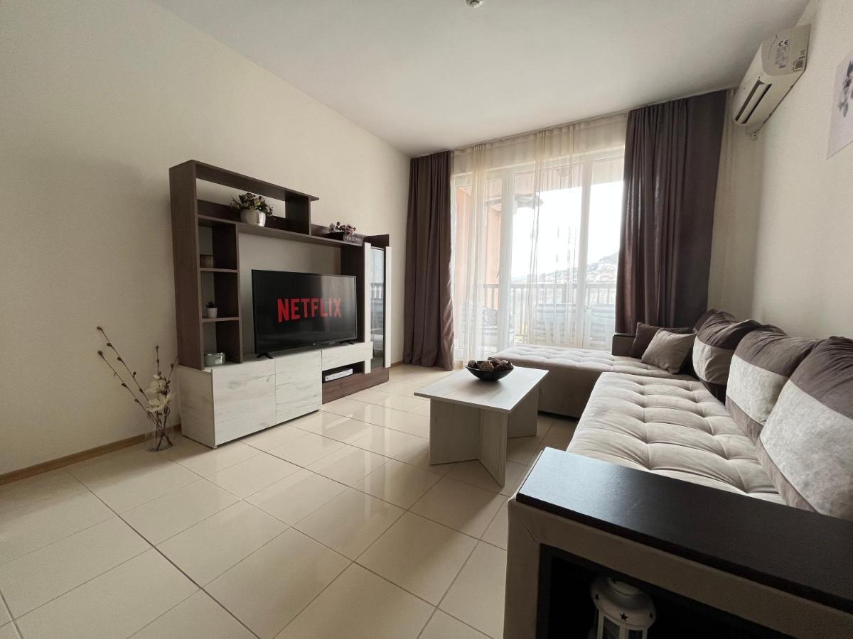 Harmony Hills Poseidon Apartment Rogachevo Luaran gambar