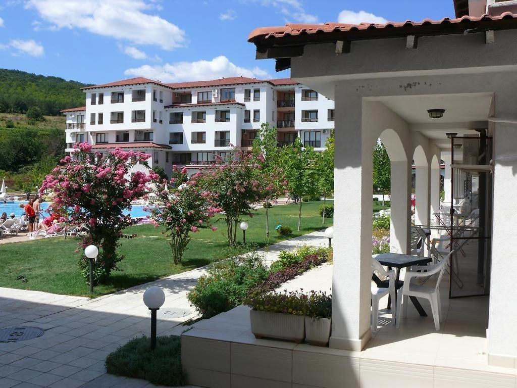 Harmony Hills Poseidon Apartment Rogachevo Luaran gambar
