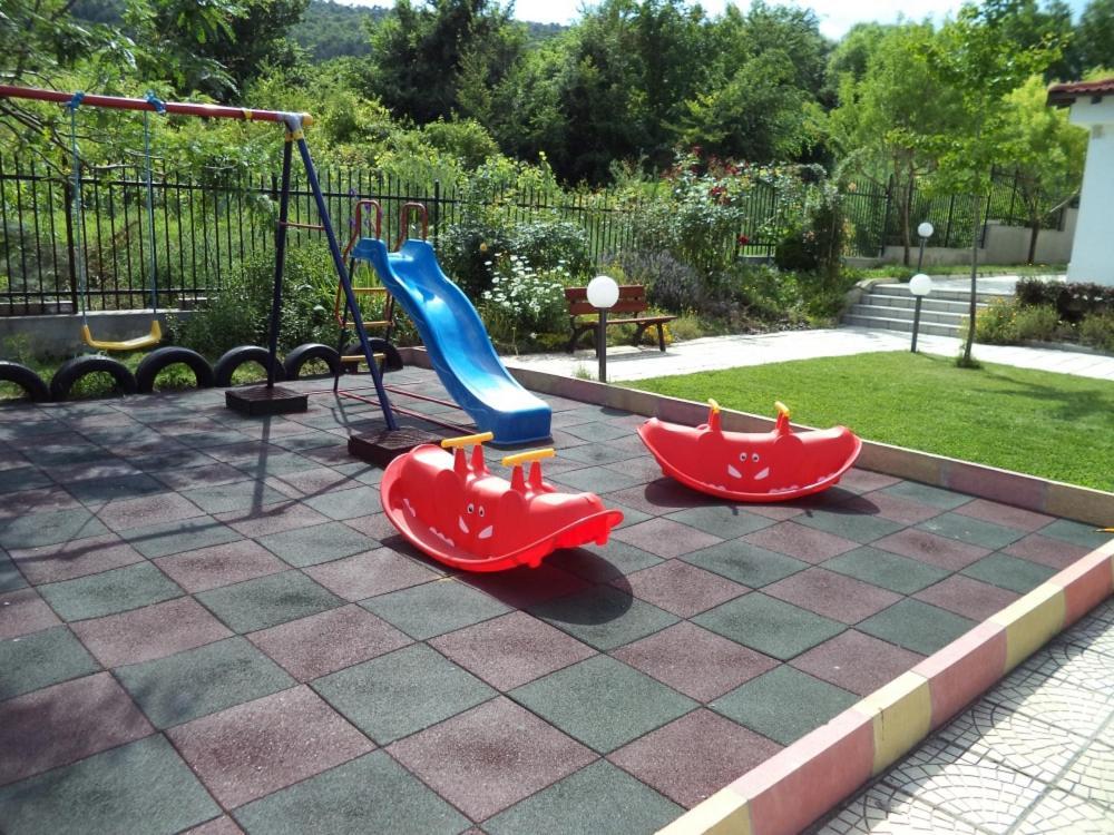 Harmony Hills Poseidon Apartment Rogachevo Luaran gambar